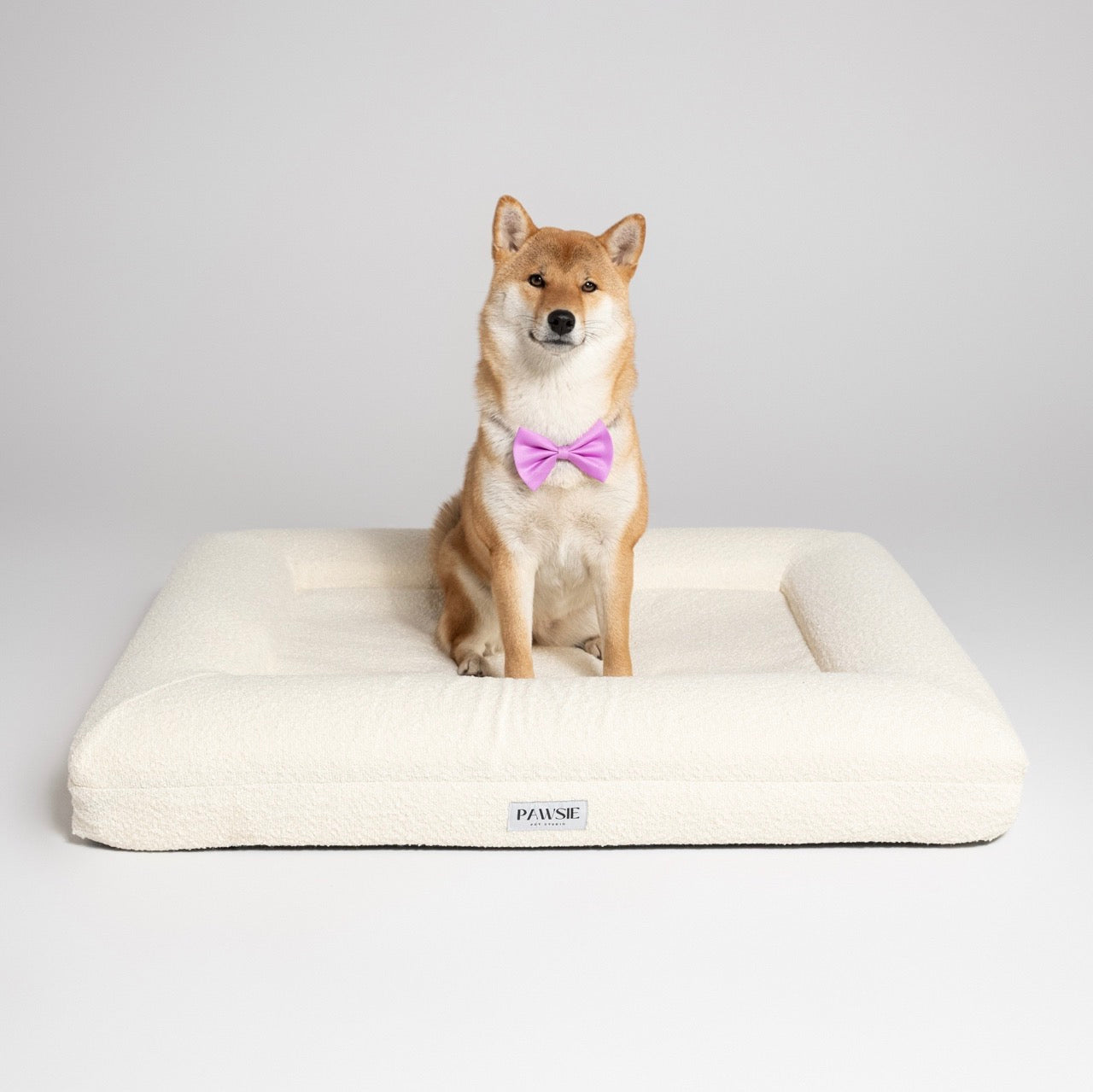 Bouclé Fekhely Krém M